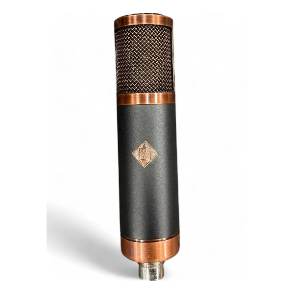 Telefunken T39 Copperhead Deluxe front view