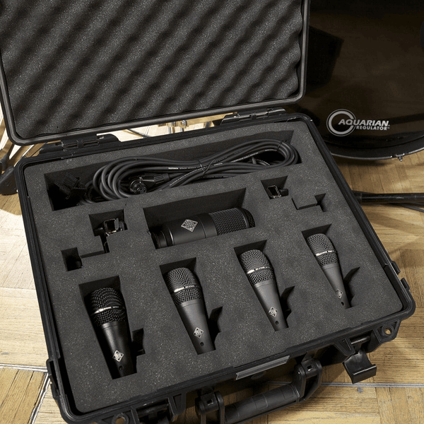 Telefunken DD5 Drum Mic Set black case open view